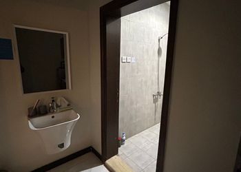 استديو هادئ بسرير ماستر 