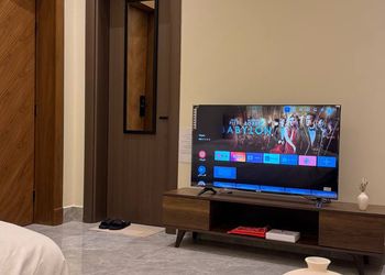استديو هادئ بسرير ماستر 