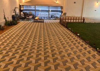 استراحة بمسطح اخضر ومجالس