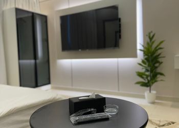استديو بسرير ماستر