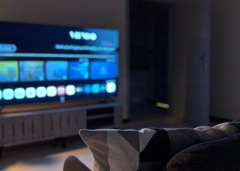 استديو هادئ بدخول ذاتي 