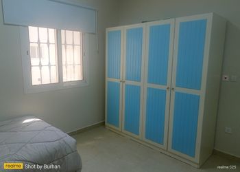 فيلا بخمس غرف نوم ودخول ذكي
