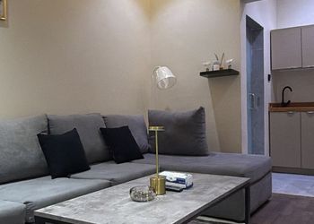 استديو هادئ بسرير ماستر 
