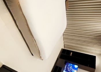 استديو بسرير ماستر  ودخول ذاتي 