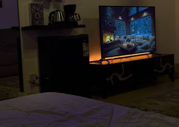 استديو هادئ بسرير ماستر 