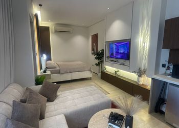 استديو بسرير ماستر وجلسة جانبية 