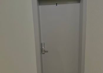 استديو بسرير ماستر 