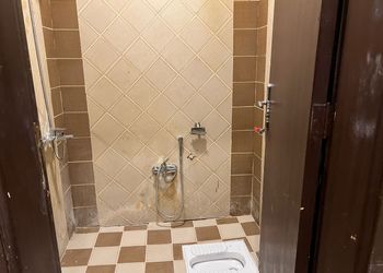 استديو بسرير ماستر 