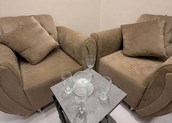 استديو بسريرين مفردة و أثاث مريح