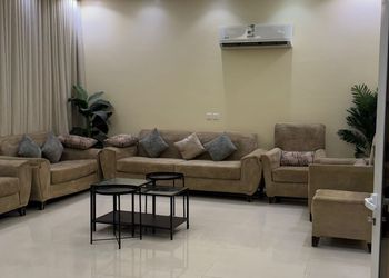 شاليه بألعاب مائية وجلسة خارجية