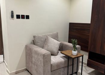 استديو بسرير ماستر