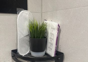استديو بسرير ماستر وجلسة جانبية 