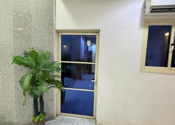 استديو هادئ بسرير ماستر 