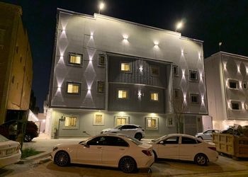 استديو بسرير ماستر وجلسة جانبية