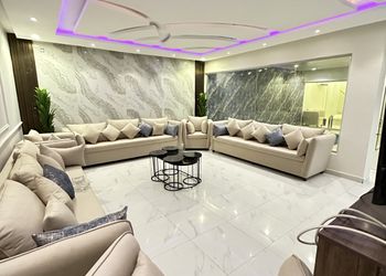 شاليه بمسطح اخضر وجلسة