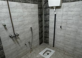 استراحة بغرفه نوم وصالة