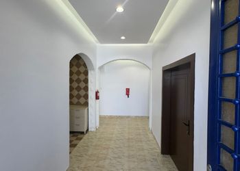 استديو بسرير ماستر وجلسة جانبية 