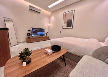 استديو بدخول ذاتي وسرير مريح 
