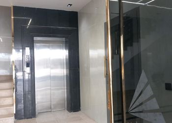 شقة بدخول ذاتي وغرفة نوم مريحة 