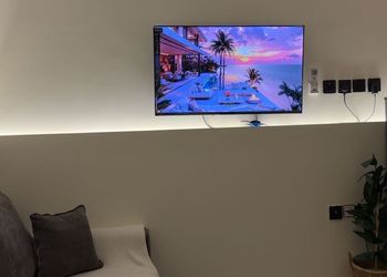 استديو هادئ بسرير ماستر 
