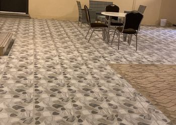 استراحة بألعاب أطفال ومسبح