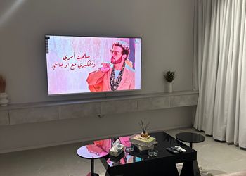 استديو بسرير ماستر وجلسة جانبية