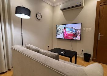 استديو هادئ بسرير ماستر 