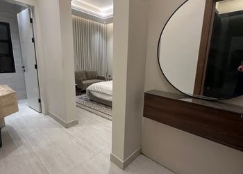استديو بسرير ماستر وجلسة جانبية