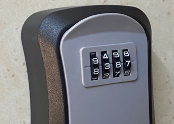 استديو انيق بدخول ذاتي 