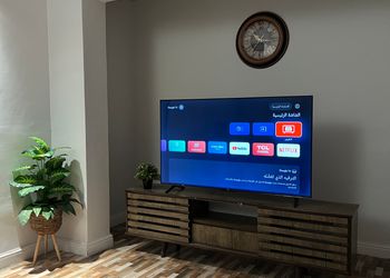 استوديو ماستر بجلسة جانبية
