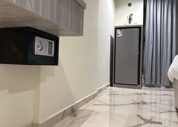 استديو بسرير ماستر ودخول ذاتي