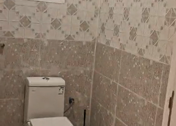 استديو هادئ بسرير ماستر