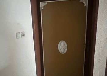 شقة بغرفتين نوم وصالة