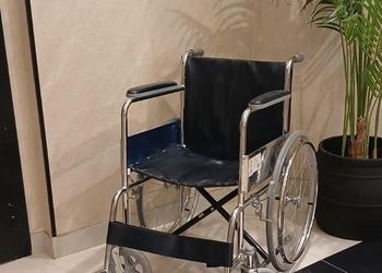 شقة بغرفة معيشة وغرفتين نوم 