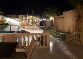 شاليه بمسبح وألعاب مائية