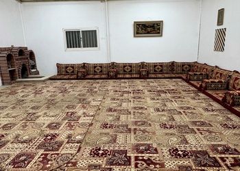 منزل ريفي بمزرعة