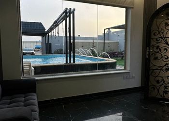 شاليه بمسبح