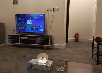 استديو هادئ بسرير ماستر