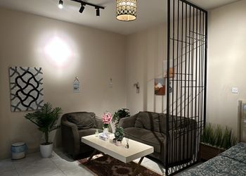 استديو بسرير ماستر وجلسة جانبية 
