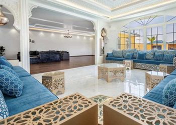 استراحة بجلسة خارجية ومسبح