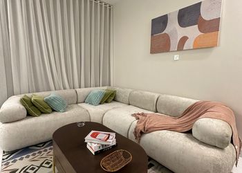 شقة بغرفتين نوم وصالة