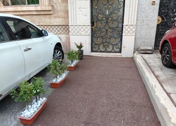 شقة بغرفة معيشة وغرفة نوم 