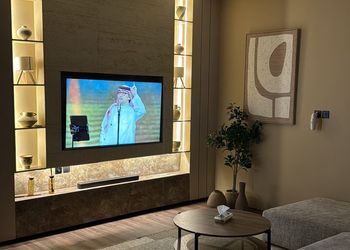 شقة غرفة نوم بصالة دخول ذاتي