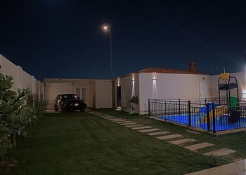 شاليه بمسبح