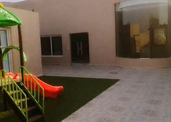 شاليه بمسبح 