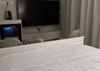 استديو هادئ بسرير ماستر 