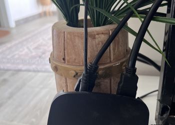 شقة بصالة وغرفة نوم وبأثاث مريح