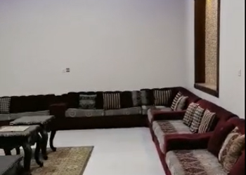 استراحة بألعاب أطفال ومسبح داخلي