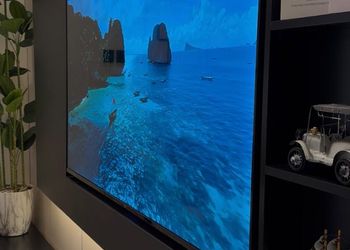 استديو هادئ بسرير ماستر 
