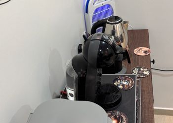 شقة بغرفتين نوم وصالة